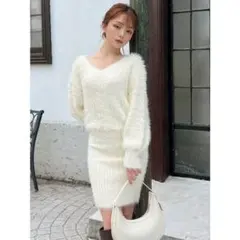 リゼクシー シャギーニットワンピース ホワイト