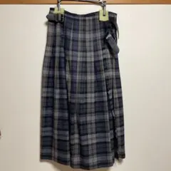 オニール オブ ダブリン/ ウール タック ラップスカート