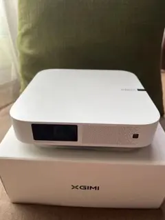XGIMI Elfin 1080P ホームプロジェクター 本体のサムネイル
