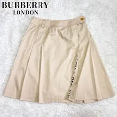 BURBERRY LONDON イタリア生地 ノバチェック フレア スカートのサムネイル