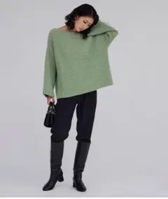 UR'S ふんわりタッチオーバーサイズニット