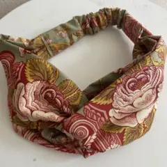 Item thumbnail for item 66b6f157-84ff-45d8-8ee6-b4068620f61b