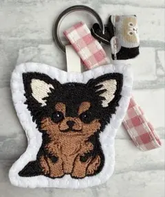 ハンドメイド 刺繍 チワワ バッグキーホルダー 犬 うちの子 - メルカリ