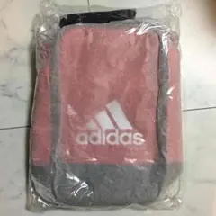 アディダス  エナメルショルダーバッグ