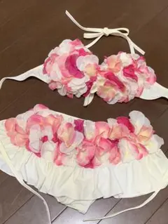 チュアンピサマイ 水着