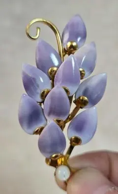 青島　天然貝　紫色の花デザインブローチ