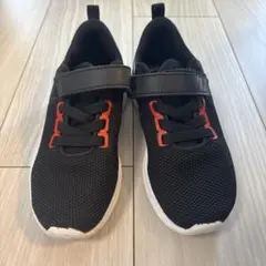 PUMA キッズ スニーカー ブラック/レッド　18cm