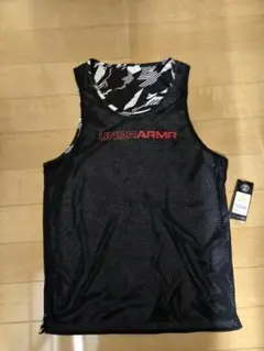 UNDER ARMOUR リバーシブルタンクトップ MD 黒/白