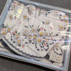 YUMI KATSURA　ソフトフキン・オーブンミトンセットのサムネイル