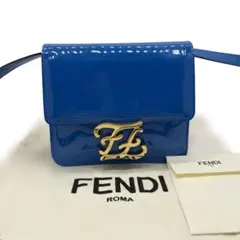 FENDI フェンディオーロックショルダーバッグパテントレザーブルーゴールド金具のサムネイル