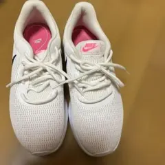 Nike ランニングシューズ ホワイト/ピンク/ネイビー