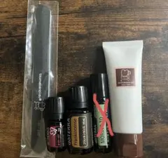 doTERRA エッセンシャルオイル 3種＆ハンドクリーム、爪やすりセット 