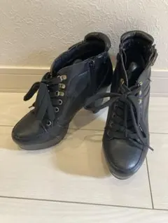 ヘザー　ブーティブラック レースアップブーツMサイズ