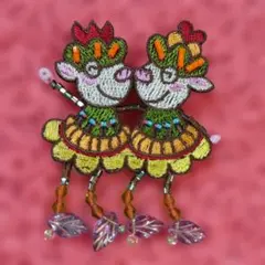 アルベロベロ ブローチ キャラクター刺繍 ビーズ装飾のサムネイル