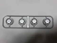 1/24 F31レパードのノーマルホイールのサムネイル
