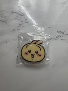 ちいかわうさぎ スマホグリップのサムネイル