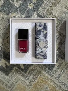 Dior 口紅 720 Icone & ネイルポリッシュ 999誕生日特典