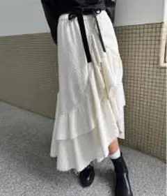 【新品】 AMERI UND OVER SLIT RUFFLE SKIRTのサムネイル