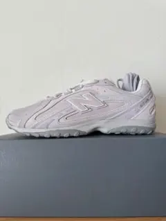 新品*New Balance 店舗限定スニーカー 204L 23.5cm