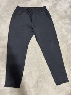 ユニクロ ドライストレッチパンツ
