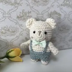 もっとちっちゃなあみぐるみ⭐︎サロペットしろくまくん⭐︎キーホルダー⭐︎蝶ネクタイ