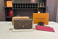 Louis Vuitton ショルダーバッグのサムネイル