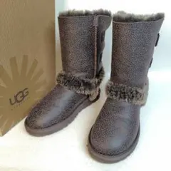 ★使用感少なめ美品★アグ ムートンブーツ 22cm エンジニア ベルト ミドル