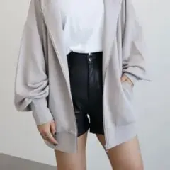 黒 ショートパンツ