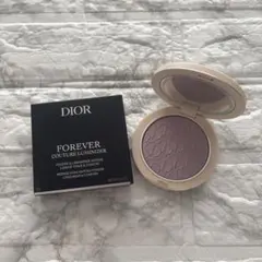 Dior スキンフォーエバー クチュール ルミナイザー　003 ライラックマニア