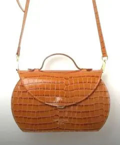 引越し整理中です‼️CHRISTIAN VILLAショルダーバッグ2WAY