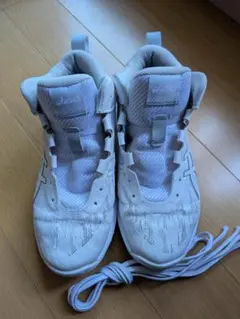 asics バスケットボールシューズ ホワイトのサムネイル