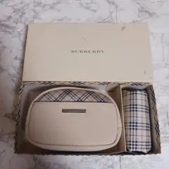 BURBERRY ポーチ ベージュ ノバチェックのサムネイル