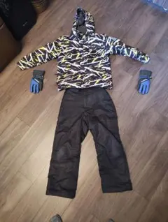 スノーボードウェア上下セット140cm