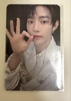 ZEROBASEONE muuve シンガポール チェリー トレカ 全員セット - メルカリ