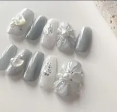 ぷっくりフラワーネイルチップ　マグネット　ブルー