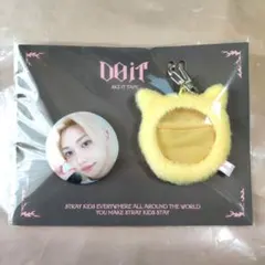 Item thumbnail for item a6b7113e-00a4-4cff-84dc-ac586760f6c0