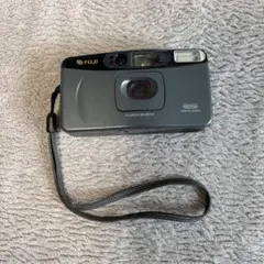 ⌘完動品！ 電池、作例あり Fuji CARDIA mini EVERYDAY⌘ ⌘完動品！ 電池付き、作例あり！ Fuji CARDIA EVERYDAY⌘ - メルカリ