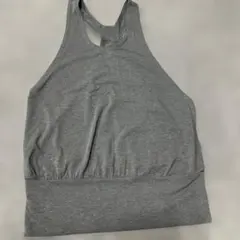 グレーのタンクトップ　ダンスキン