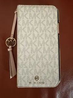 MICHAEL KORS iPhone11手帳型ケース