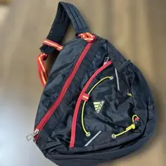adidas ワンショルダー、ボディーバッグ 未使用