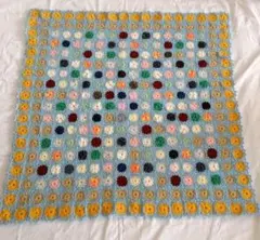 ハンドメイド 手編み 鍵針編み モチーフ編み マルチカバー 等 レトロ 編み物のサムネイル