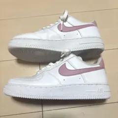 NIKE AIR FORCE 1 ホワイト/ピンク