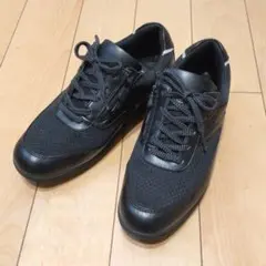 YONEX パワークッション スニーカー LC65 ブラックのサムネイル