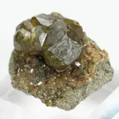 ウルトラレア！バイカラー⭐︎クリノゾイサイト結晶71ct - メルカリ