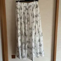 組曲　花柄ロングフレアスカート サイズ2