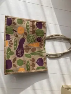 Trader Joe's 野菜柄エコバッグ 大きめ
