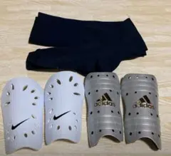 未使用 Nike Adidas フットサル、サッカー すね当てとソックスセット