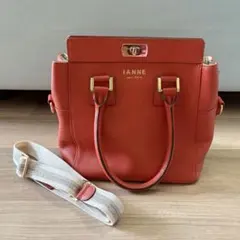 イアンヌ レザー ロゴ 2WAYバッグ