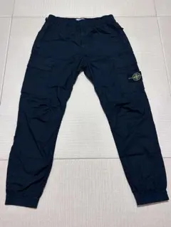 STONE ISLAND カーゴパンツ ブラックのサムネイル