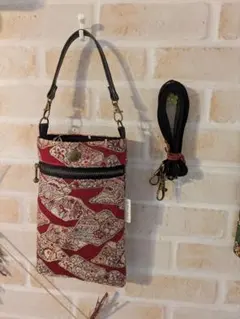 ハンドメイド★帯リメイクスマホショルダー／朱色✕ゴールド